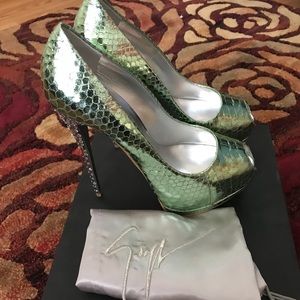 Giuseppe Zanotti Heels 100% Authentic Guaranteed